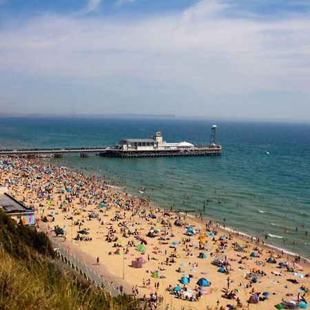 Newly Renovated Ideally Situated 2 Bedroom Flat Bournemouth Kültér fotó