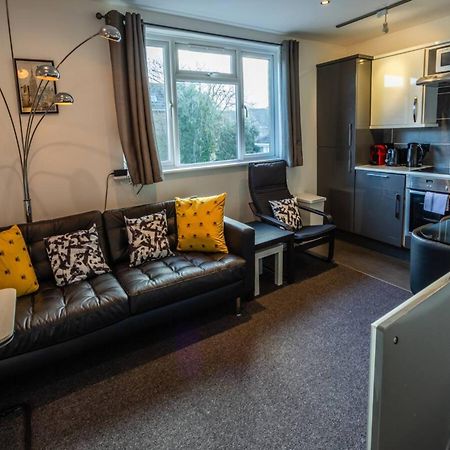 Newly Renovated Ideally Situated 2 Bedroom Flat Bournemouth Kültér fotó
