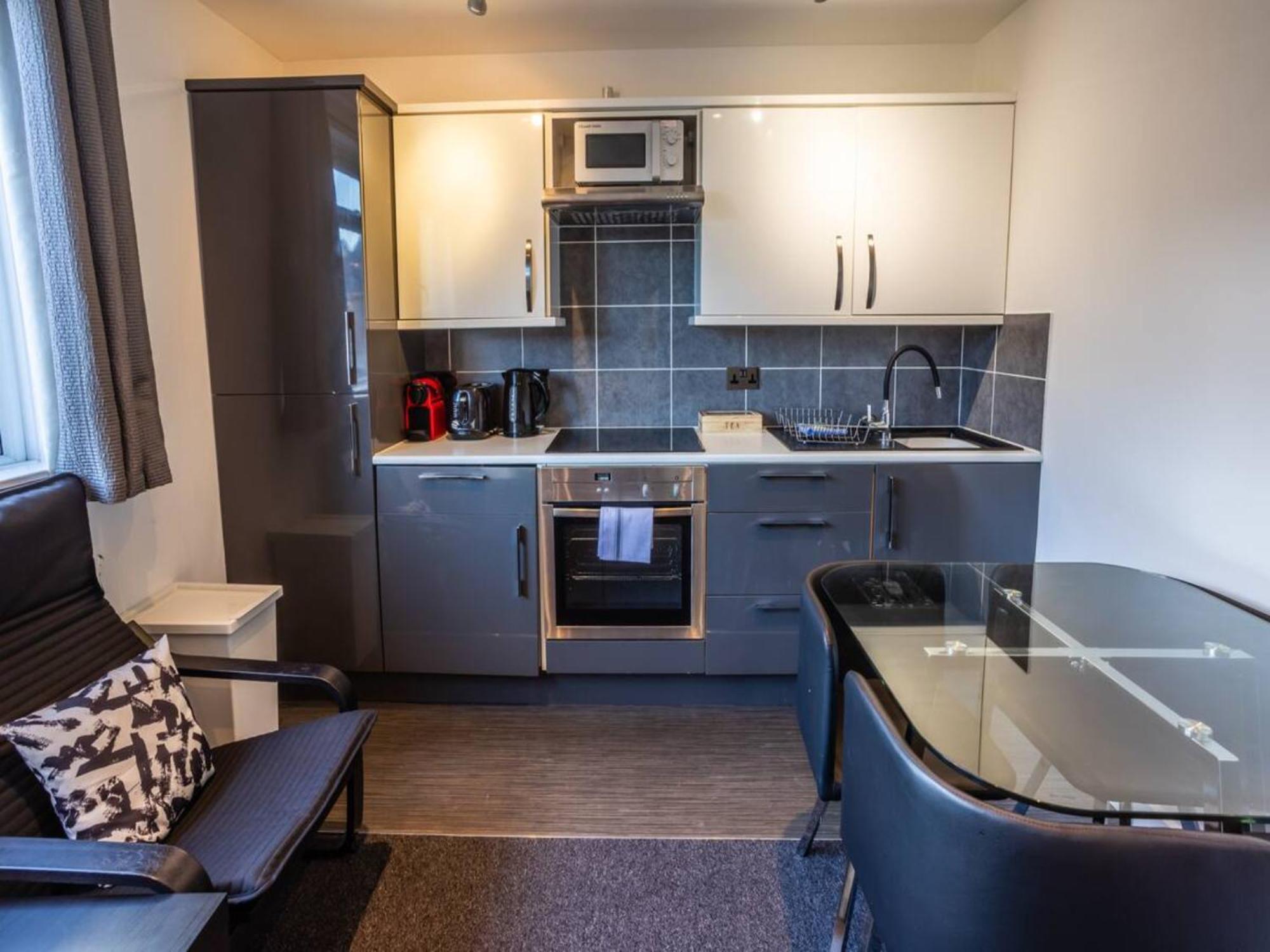 Newly Renovated Ideally Situated 2 Bedroom Flat Bournemouth Kültér fotó